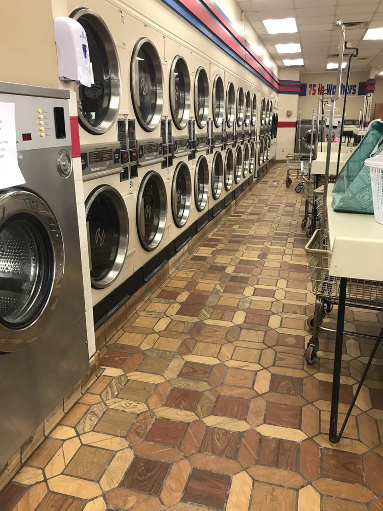 PRO CLEAN LAUNDROMAT AND DRY CLEANERS Updated May 2024 13 Photos
