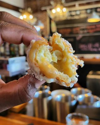 Louie's Wine Dive & Clayton Kitchen by null