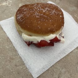 Cafe Chica - Strawberry Chantilly Bomboloni