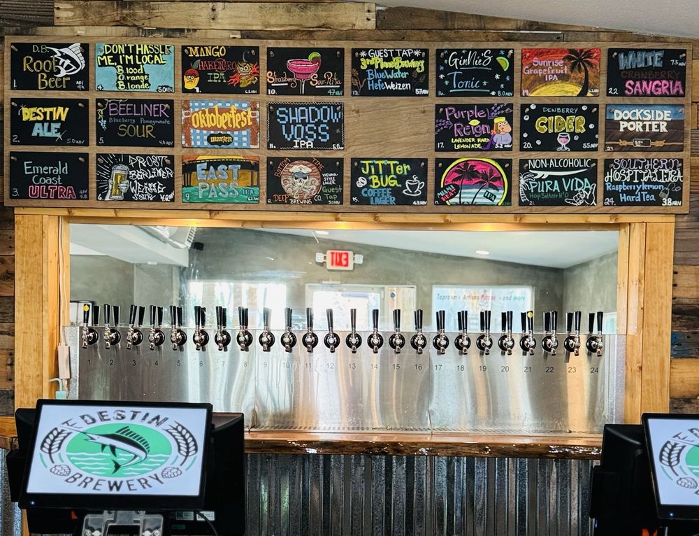 Destin Brewery Logo