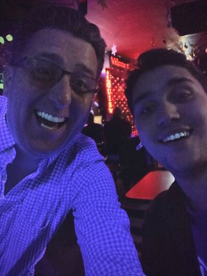 Akikos Karaoke Club by null