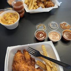 Kick’n Chick’n Shack - 6 piece tender meal