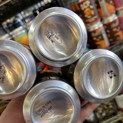 Alex's Market & Grill