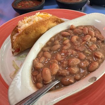 Arriba Mexican Grill - Shredded beef taco and charro beans. - Mexican Near Me - Glendale, Arizona