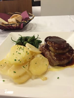 Restaurante Artabria by null