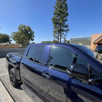 America Tint - front ceramic tint 35%, read ceramic tint 5% - Car Window Tinting Near Me - West Covina, California America Tint - front ceramic tint 35%, read ceramic tint 5% - Car Window Tinting Near Me - West Covina, California