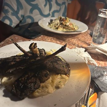 Provaré - Lamb Chops with alfredo Lemon pepper chicken alfredo with lobster meat - Seafood Near Me - Houston, Texas Provaré - Lamb Chops with alfredo Lemon pepper chicken alfredo with lobster meat - Seafood Near Me - Houston, Texas
