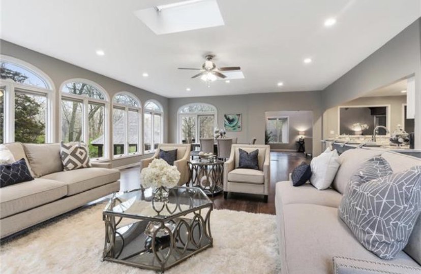 Slide of Metro services kc