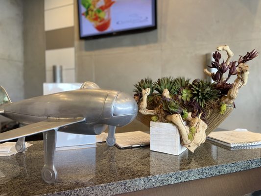 Jet Runway Cafe by null
