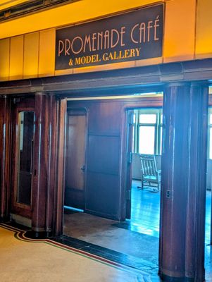 Promenade Cafe by null
