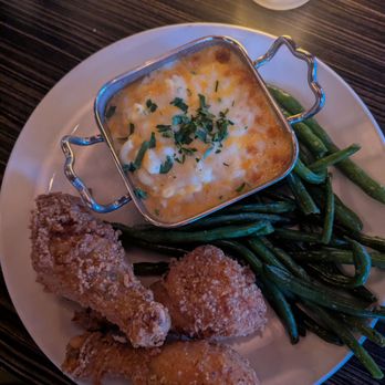 The Northside Social - Fried chicken dinner - American Near Me - Indianapolis, Indiana The Northside Social - Fried chicken dinner - American Near Me - Indianapolis, Indiana