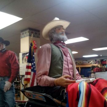 Bridges Boot Outlet - Gabby will greet you as you enter - Shoe Stores Near Me - Cusseta, Alabama Bridges Boot Outlet - Gabby will greet you as you enter - Shoe Stores Near Me - Cusseta, Alabama