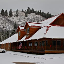 Pine Resort and Motel
