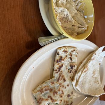 New Kabob House - Hummus and Kurdish bread - Middle Eastern Near Me - Albuquerque, New Mexico