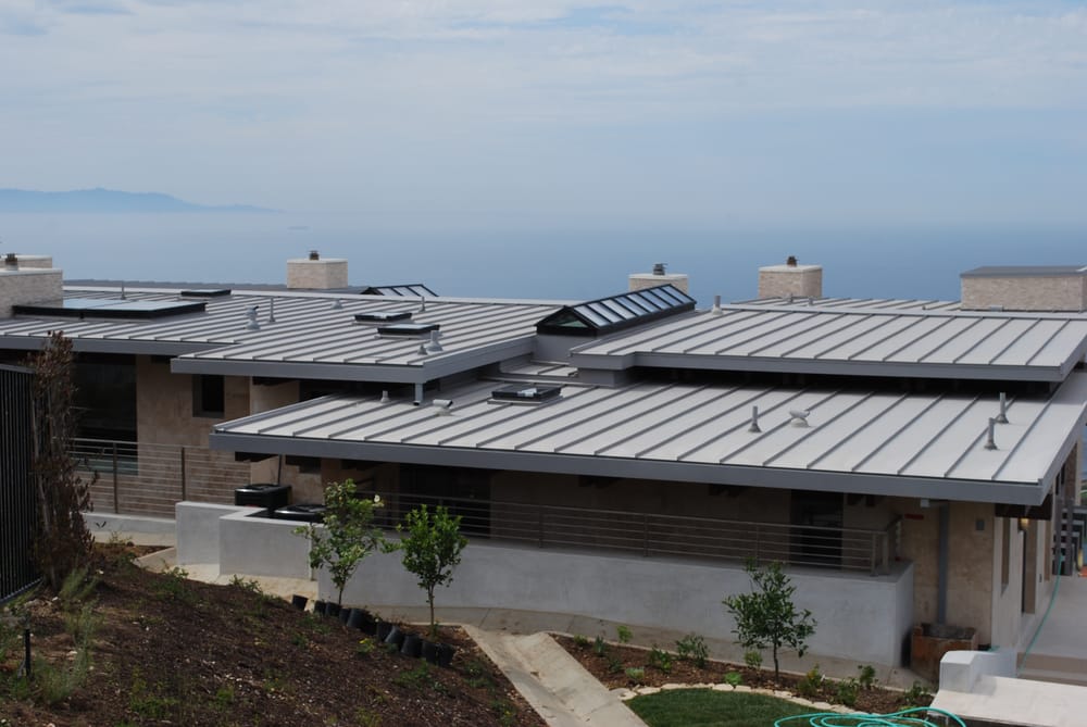 Slide of Integ Roof & Gutter