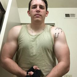 Fitness With Robert - Bryan's making great changes to his strength and fat loss. Check out my insta for more: @FitnesswithRob | www.instagram.com/fitnesswithrob