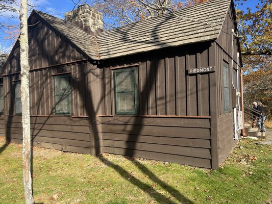 Big Meadows Lodge by null