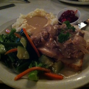 Murphy's Bar & Grill - Open Face Turkey Sandwich - Irish Pub Near Me - Honolulu, Hawaii