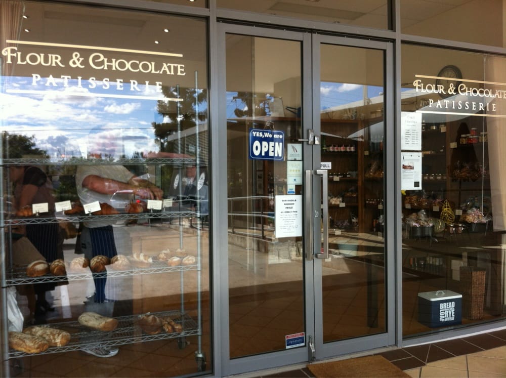 FLOUR & CHOCOLATE Updated July 2024 14 Photos & 20 Reviews 621