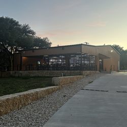 Tower Pizza on Lake Whitney - Outside