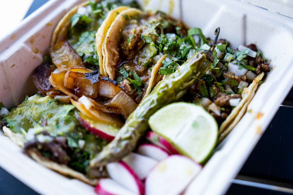 ZITIO SPORTSBAR AND GRILL Updated July 2024 58 Photos & 52 Reviews 11 E St, Woodland