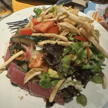BJ's Restaurant & Brewhouse - Enlightened Seared Ahi Salad* - Pizza Near Me - Fresno, California