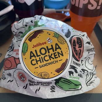 Jollibee - The Aloha Chicken Sandwich brings a lot of happy memories. Got to love that Jollibee dance and Chicken Joy food. - Fast Food Near Me - Brentwood, California Jollibee - The Aloha Chicken Sandwich brings a lot of happy memories. Got to love that Jollibee dance and Chicken Joy food. - Fast Food Near Me - Brentwood, California