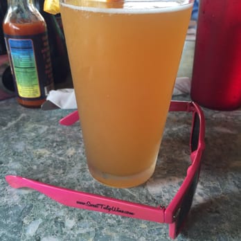 Sunset Grille & Raw Bar - Great prices on beverages, especially at happy hour. Crowds are lighter at lunch. - Seafood Near Me - Marathon, Florida Sunset Grille & Raw Bar - Great prices on beverages, especially at happy hour. Crowds are lighter at lunch. - Seafood Near Me - Marathon, Florida