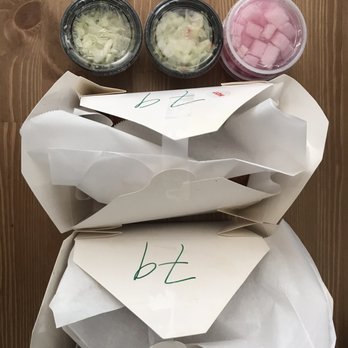 Vons Chicken - How the chicken was packed to-go so it could vent and not get soggy. - Chicken Shop Near Me - Sunnyvale, California Vons Chicken - How the chicken was packed to-go so it could vent and not get soggy. - Chicken Shop Near Me - Sunnyvale, California