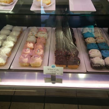 Martino’s Bakery - Cupcakes - Bakeries Near Me - Burbank, California Martino’s Bakery - Cupcakes - Bakeries Near Me - Burbank, California