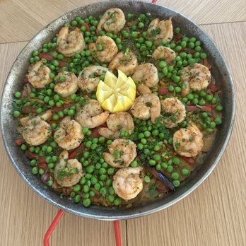 Cooking What You Crave - Paella from Chef Ray - Personal Chefs Near Me Cooking What You Crave - Paella from Chef Ray - Personal Chefs Near Me