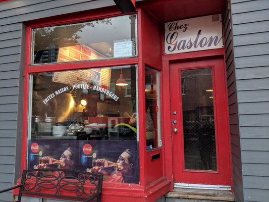 Casse-Croute Chez Gaston by null