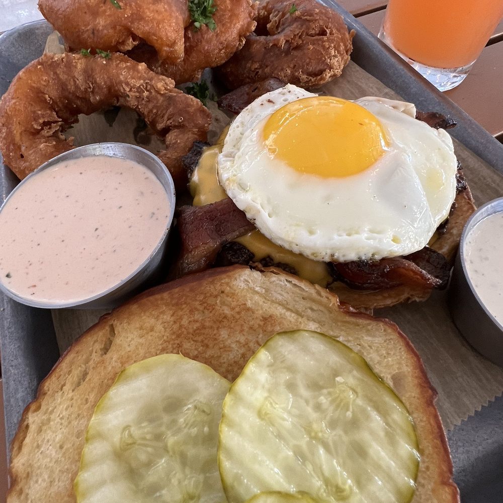 The Burger Social - Wagyu Smash with onion rings - Bars Near Me - Wheaton, Illinois The Burger Social - Wagyu Smash with onion rings - Bars Near Me - Wheaton, Illinois