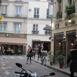 Glozaria - Ah.  Here's the Taschen St. Germain de Pres store down on Rue Buci.