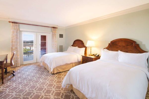 Hilton Lake Las Vegas Resort & Spa by null