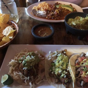 El Centro - Mexican Near Me - Boston, Massachusetts