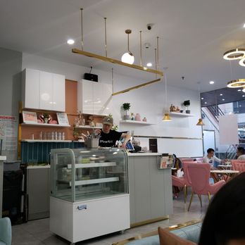 Mango Mango Dessert - Cashier desk - Desserts Near Me - Flushing, New York Mango Mango Dessert - Cashier desk - Desserts Near Me - Flushing, New York