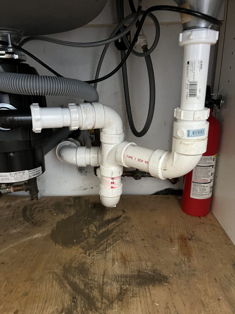 Slide of Lavariega Construccion