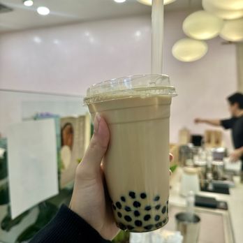 Le Phant Milk Tea - Golden elephant black milk tea - Bubble Tea Near Me - Los Angeles, California Le Phant Milk Tea - Golden elephant black milk tea - Bubble Tea Near Me - Los Angeles, California
