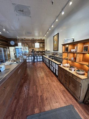 Maui Bread Company by null