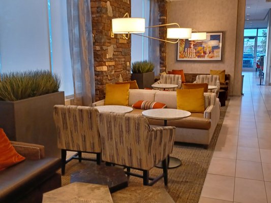Hyatt Place Las Vegas at Silverton Village by null