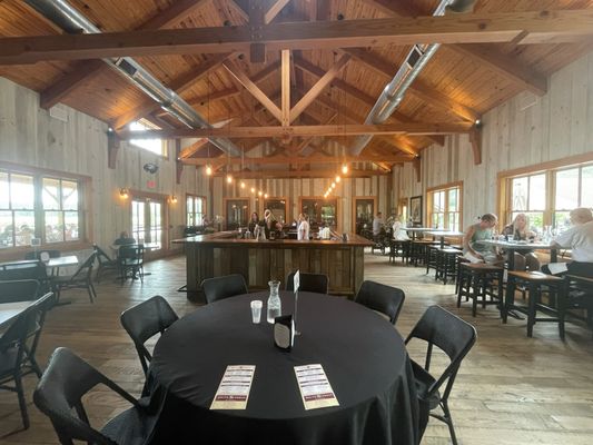 White Horse Winery by null