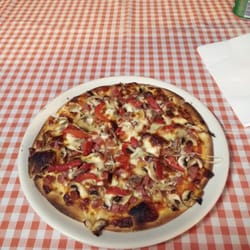 Gianni's Bar-Pizzeria & Ristorante