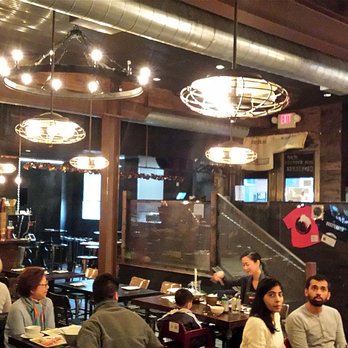 Roosterspin - Interior - Korean Near Me - Westfield, New Jersey