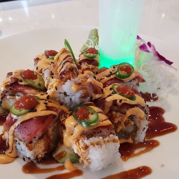 Thai Samurai - Manhattan Roll....great combo of flavors!! - Thai Near Me - Mount Juliet, Tennessee Thai Samurai - Manhattan Roll....great combo of flavors!! - Thai Near Me - Mount Juliet, Tennessee