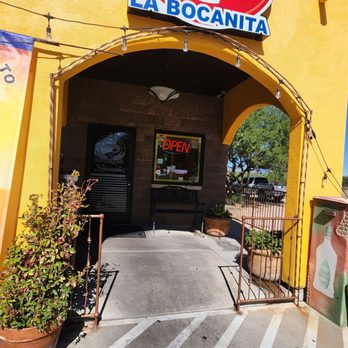 Restaurant La Bocanita - Outside of restaurant - Seafood Near Me - Rio Rico, Arizona Restaurant La Bocanita - Outside of restaurant - Seafood Near Me - Rio Rico, Arizona