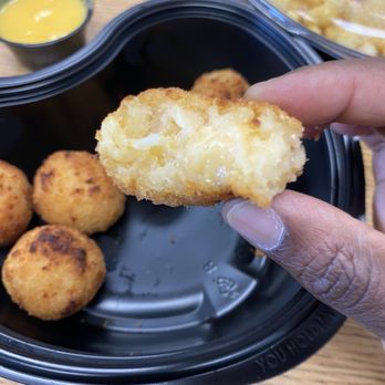I Heart Mac & Cheese - Mac & cheese bites - Pasta Shops Near Me - Virginia Beach, Virginia I Heart Mac & Cheese - Mac & cheese bites - Pasta Shops Near Me - Virginia Beach, Virginia