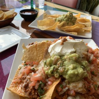 Gustavo's Mexican Restaurant & Bar - Nachos and guac - Mexican Near Me - Cortez, Colorado Gustavo's Mexican Restaurant & Bar - Nachos and guac - Mexican Near Me - Cortez, Colorado