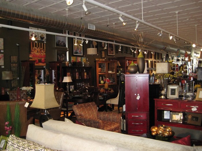 ARTISTRY FURNITURE GALLERY Updated September 2024 512 Monument Sq