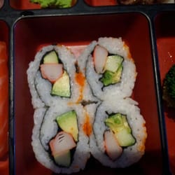 Moon O Sushi - California roll.